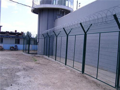 監獄防護網